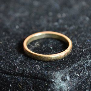 Aged Gold Tone Ring Band